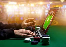 The actual Climb involving On the web Gambling houses: Fun inside the Electronic digital Age group